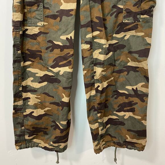 Levi's Women's Cargo Pants Camo 94' Baggy Y2K Brown Tan Green 25 Wide Leg - Picture 5 of 10